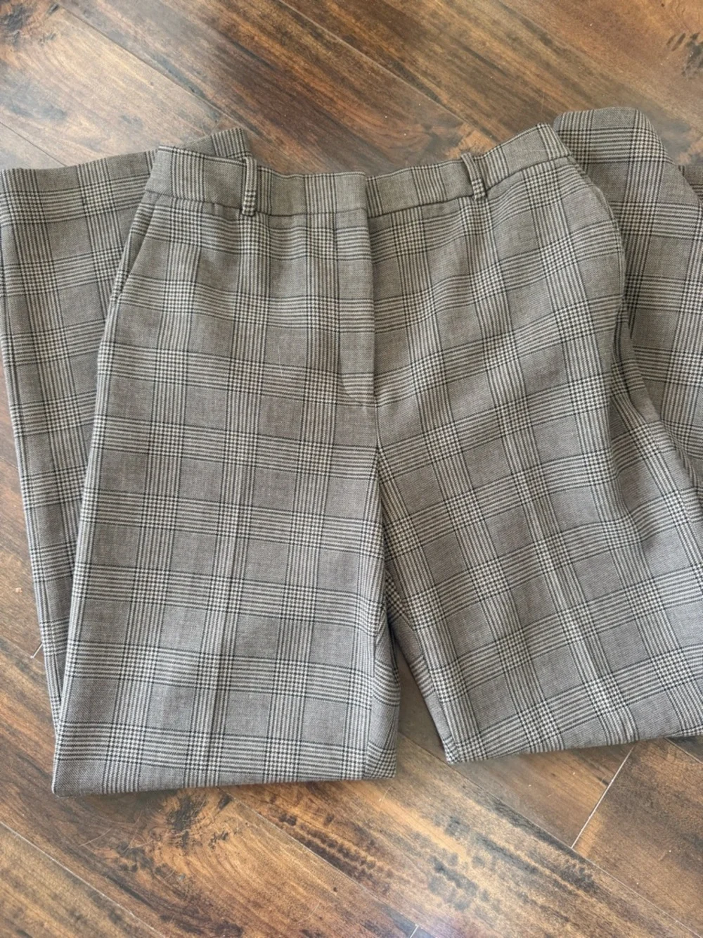 Aritzia Babaton Agency Pants - Picture 2 of 3